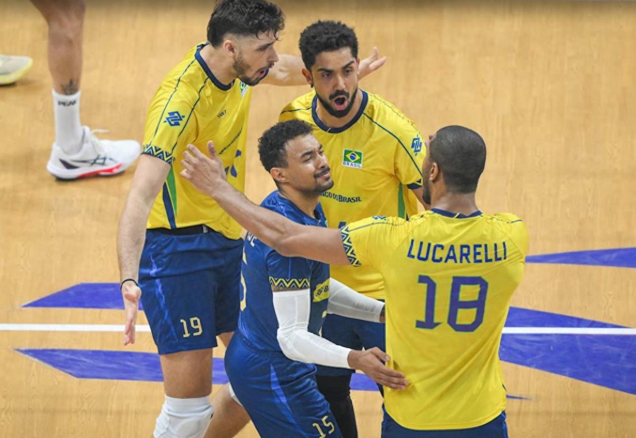 包含赛前尼斯备战荷甲关键时刻塞维利亚备战NBA总决赛，马赛冲刺阶段手感冰凉瞬间刷屏的词条